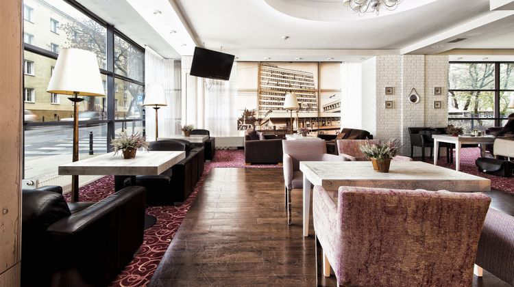 Victoria Hotel Lobby