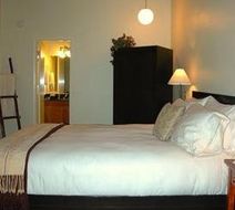 Davenport Roadhouse Room