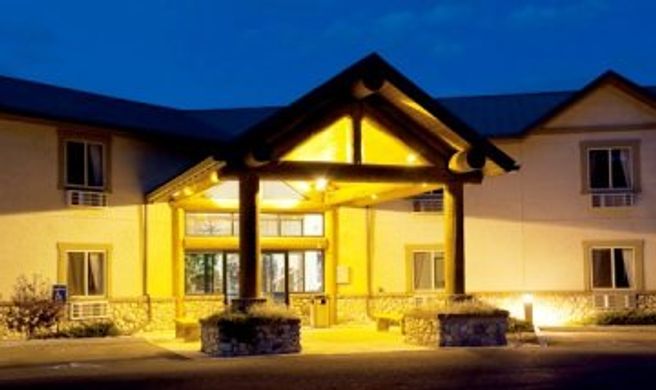Cody Legacy Inn & Suites Exterior