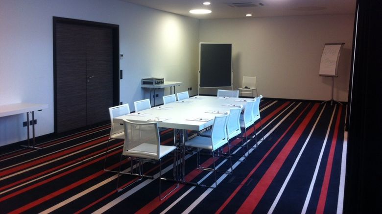 <b>Enso Hotel Meeting</b>. Images powered by <a href="https://www.leonardoworldwide.com/" title="Leonardo Worldwide" target="_blank">Leonardo</a>.