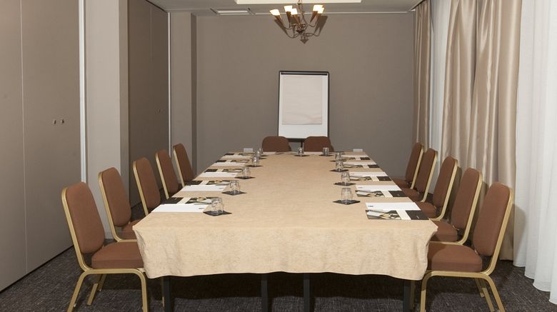 <b>Humber Royal Hotel Meeting</b>. Images powered by <a href="https://www.leonardoworldwide.com/" title="Leonardo Worldwide" target="_blank">Leonardo</a>.
