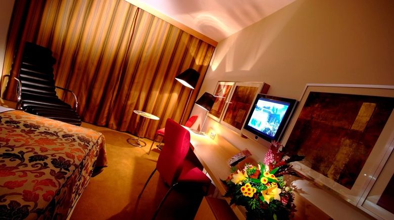 <b>The HP Park Hotel Room</b>. Images powered by <a href="https://www.leonardoworldwide.com/" title="Leonardo Worldwide" target="_blank">Leonardo</a>.