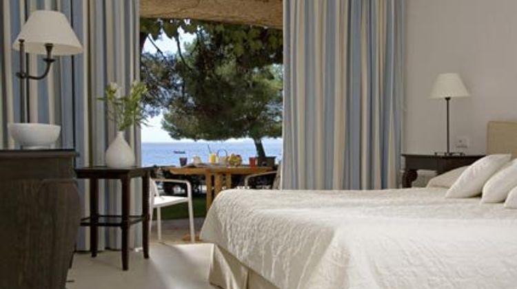 La Pinede Plage Room