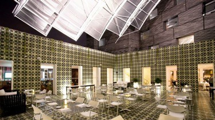 NM Lima Hotel Restaurant