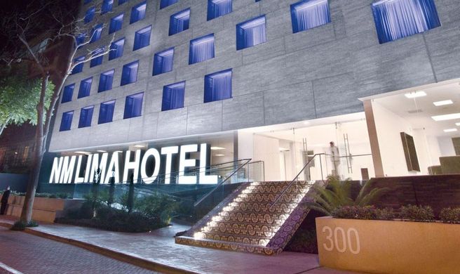 NM Lima Hotel Exterior