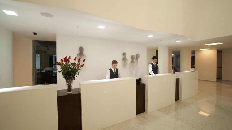 NM Lima Hotel Lobby