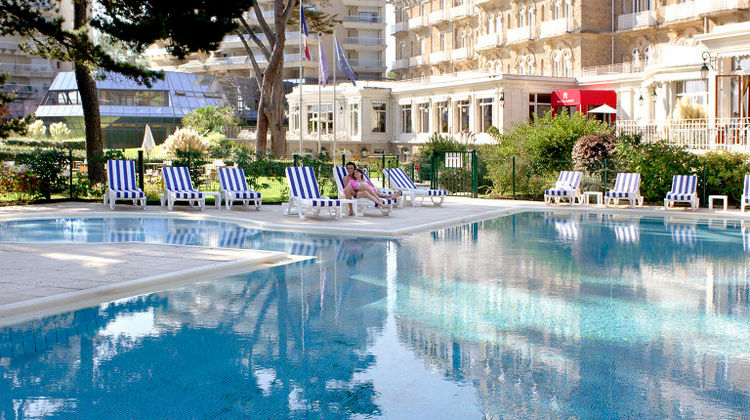 Le Royal Thalasso Barriere Pool