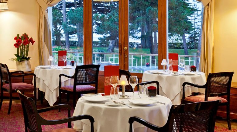 <b>Le Royal Thalasso Barriere Restaurant</b>. Images powered by <a href="https://www.leonardoworldwide.com/" title="Leonardo Worldwide" target="_blank">Leonardo</a>.