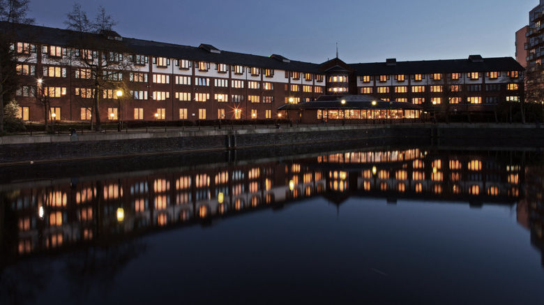 <b>Copthorne Manchester Salford Quays Exterior</b>. Images powered by <a href="https://www.leonardoworldwide.com/" title="Leonardo Worldwide" target="_blank">Leonardo</a>.