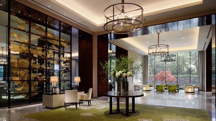 Palace Hotel Tokyo Lobby