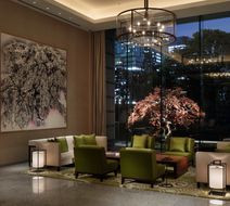 Palace Hotel Tokyo Lobby