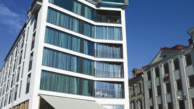 Avalon Hotel