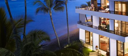Halekulani Exterior