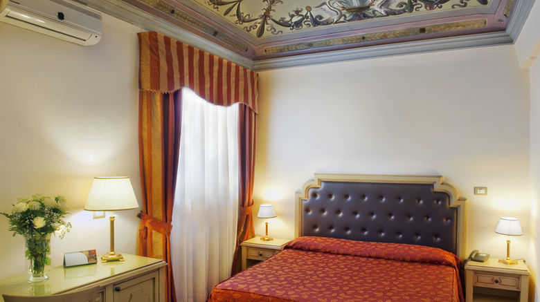 <b>Manganelli Palace Hotel Room</b>. Images powered by <a href="https://www.leonardoworldwide.com/" title="Leonardo Worldwide" target="_blank">Leonardo</a>.