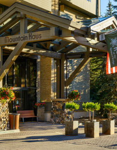 Vail's Mountain Haus at the Covered Brdg