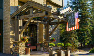 Vail's Mountain Haus at the Covered Brdg
