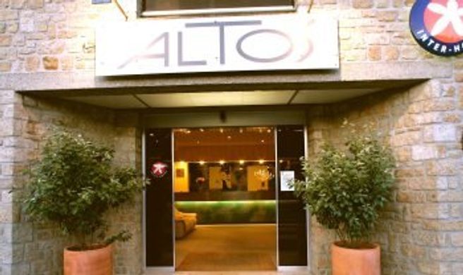 Altos Hotel & Spa Exterior