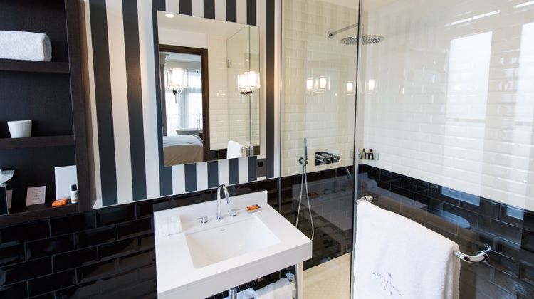 The Ampersand Hotel Room