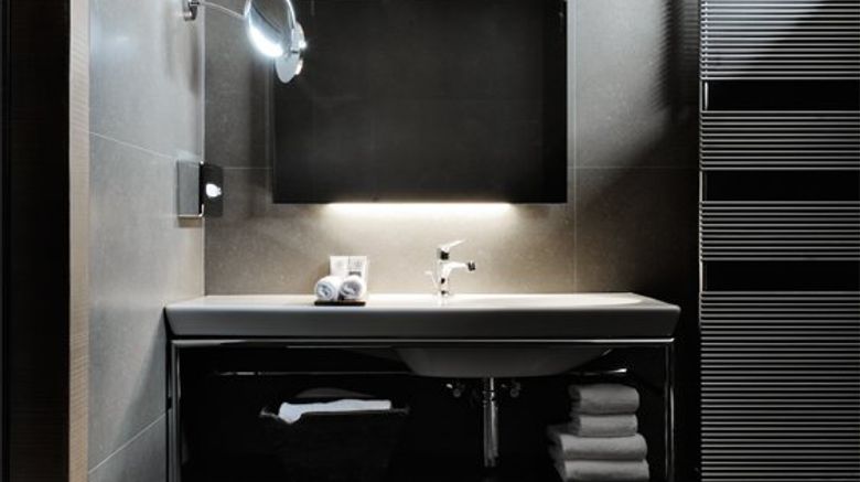 <b>Eden Hotel Room</b>. Images powered by <a href="https://www.leonardoworldwide.com/" title="Leonardo Worldwide" target="_blank">Leonardo</a>.