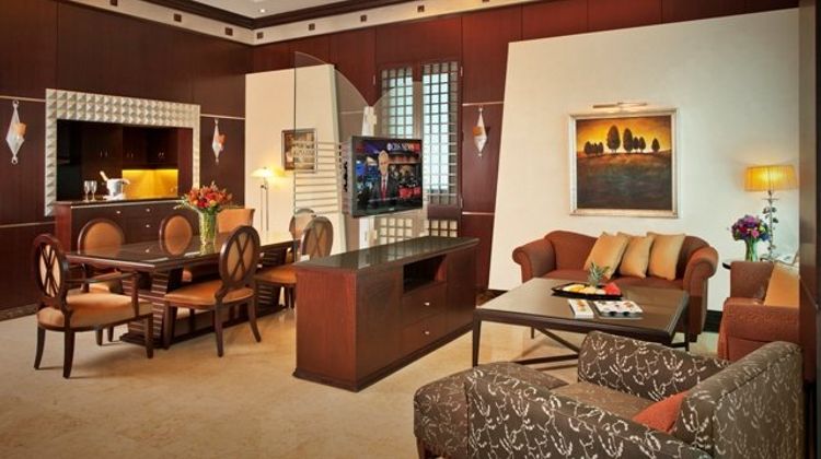 Raouche Arjaan by Rotana Room