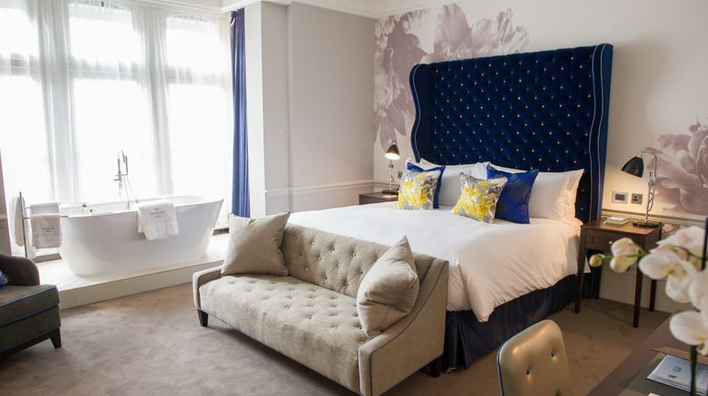 <b>The Ampersand Hotel Room</b>. Images powered by <a href=https://www.travelagewest.com/Hotels/London/
