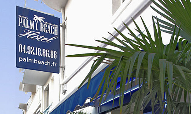 Hotel Palm Beach Exterior