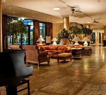 Hotel Elbflorenz Dresden Lobby