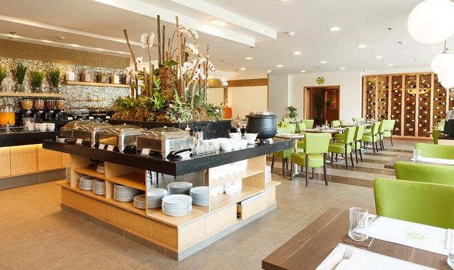 The Linden Suites Lobby
