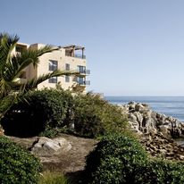 Monterey Bay Inn