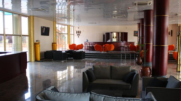 Royal Nick Hotel Lobby