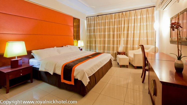 Royal Nick Hotel Room