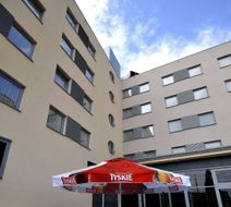 Teczowy Mlyn Hotel Exterior