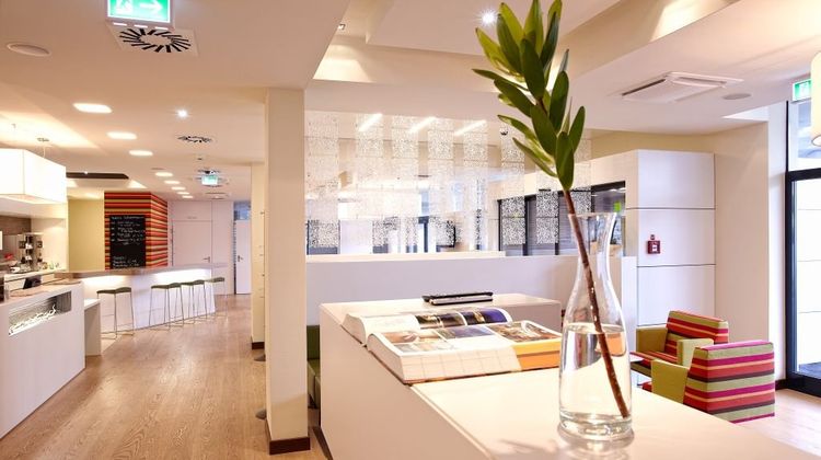 Harry's Home Linz Lobby
