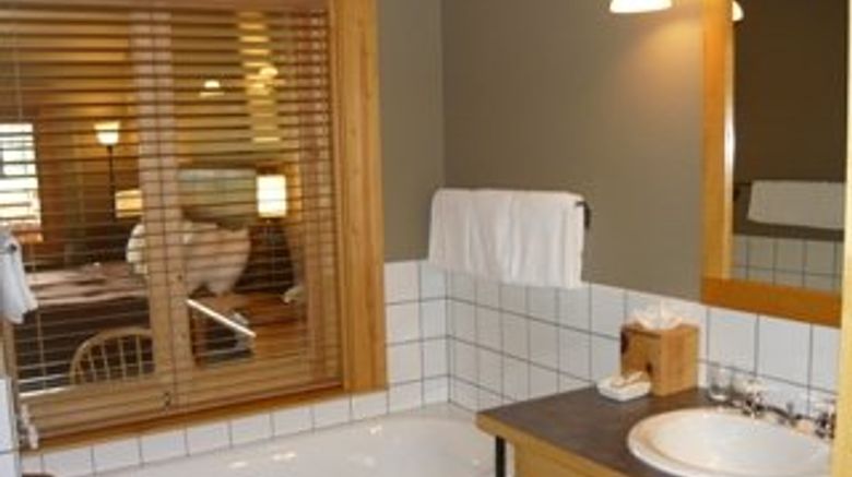 <b>Freestone Inn Room</b>. Images powered by <a href="https://www.leonardoworldwide.com/" title="Leonardo Worldwide" target="_blank">Leonardo</a>.
