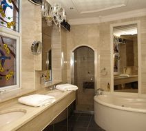 Clifton Park Hotel Room