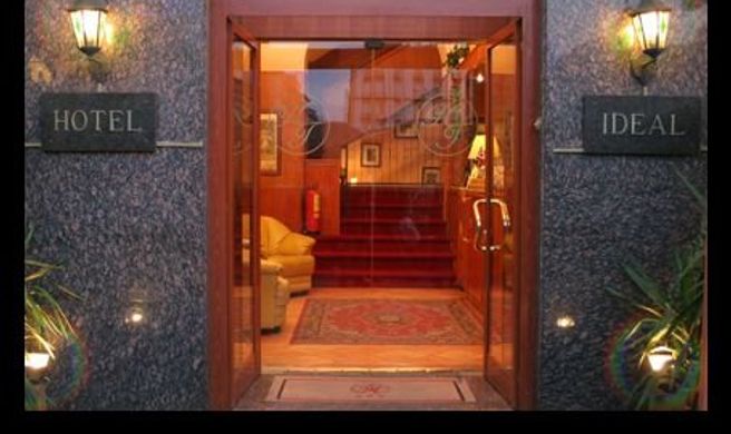 Hotel Ideal Exterior
