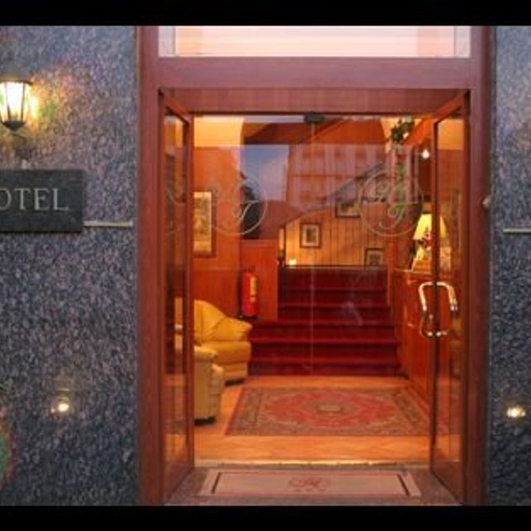 Hotel Ideal