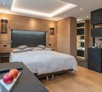 Belvoir Hotel Room