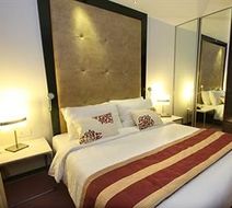 Beaumonde The Fern Hotel Kochi Room