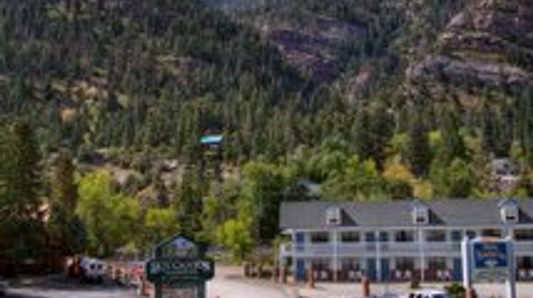 Box Canyon Lodge & Hot Springs Room