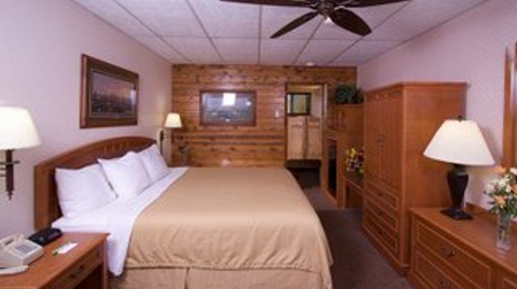 Box Canyon Lodge & Hot Springs Room