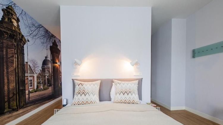 Mozaic Hotel Room