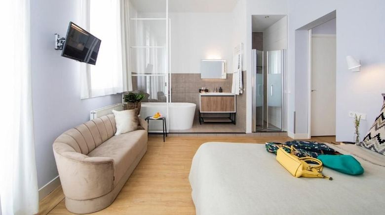 <b>Mozaic Hotel Room</b>. Images powered by <a href="https://www.leonardoworldwide.com/" title="Leonardo Worldwide" target="_blank">Leonardo</a>.