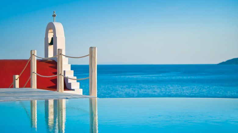 <b>Karma Porto Paros Hotel & Villas Pool</b>. Images powered by <a href="https://www.leonardoworldwide.com/" title="Leonardo Worldwide" target="_blank">Leonardo</a>.