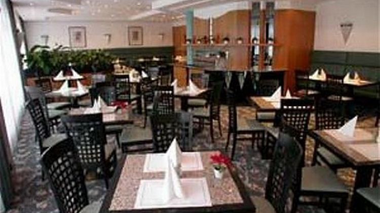 Hotel Plaza Restaurant