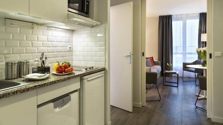 Citadines Montmartre Paris Room
