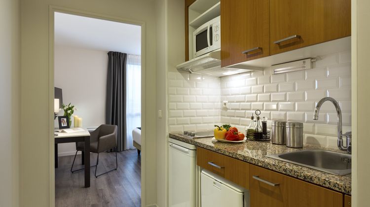Citadines Montmartre Paris Room