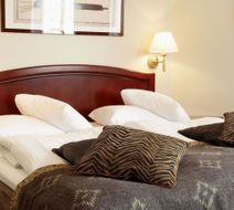 Royal Hotel Room