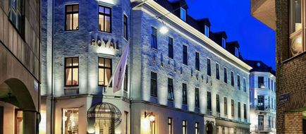 Royal Hotel Exterior