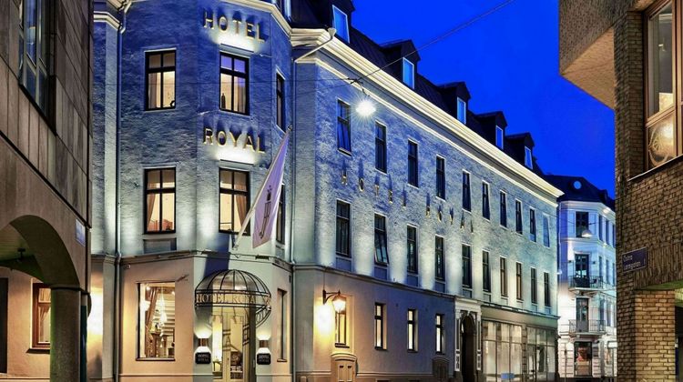 Royal Hotel Exterior